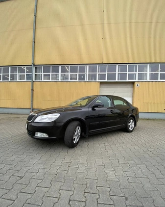 Skoda Octavia cena 24900 przebieg: 180000, rok produkcji 2010 z Warszawa małe 497